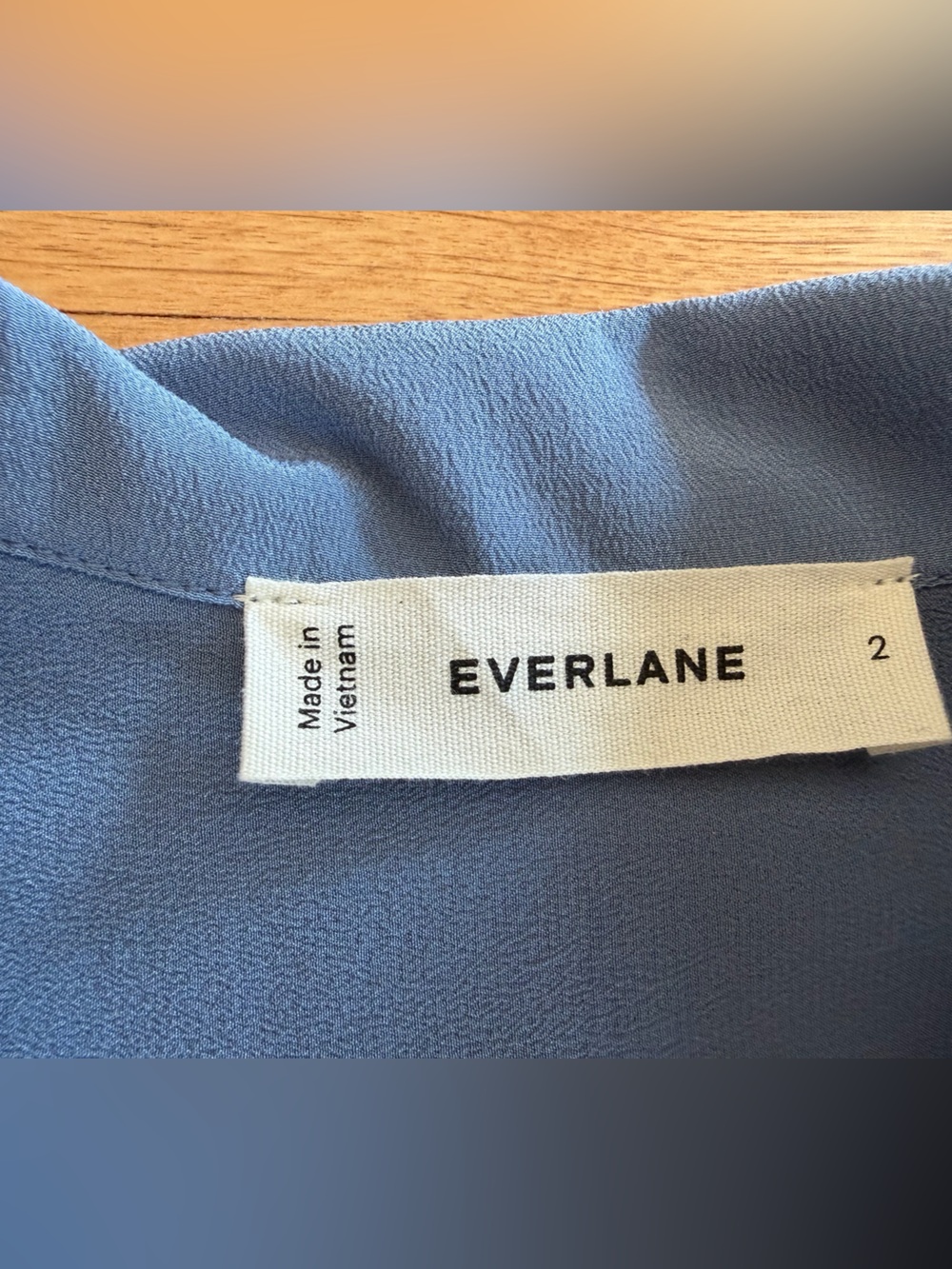 Everlane Notch Shirt in Washable Silk - Picture 2 of 5